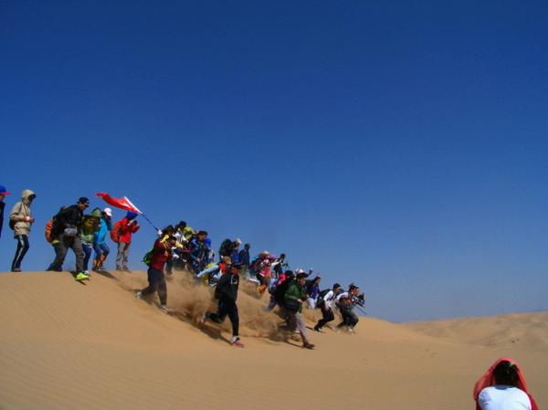 2015年4月4~6日   库布齐沙漠穿越